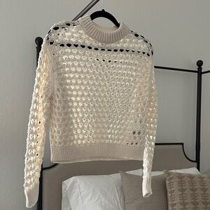 H&M Cream Knit Sweater XS - new without tags